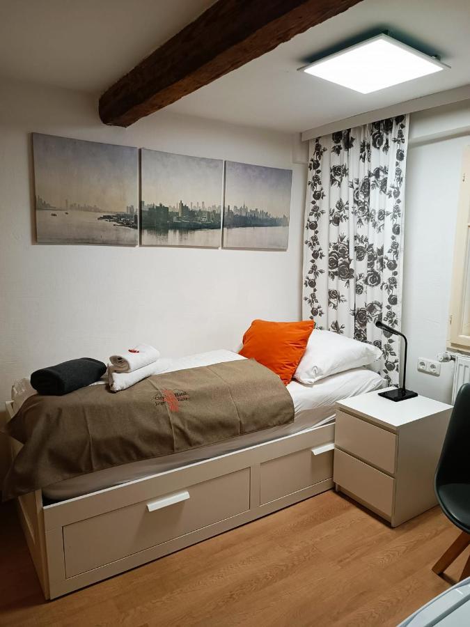 Cityhotel Junger Fuchs Salzburg Ngoại thất bức ảnh