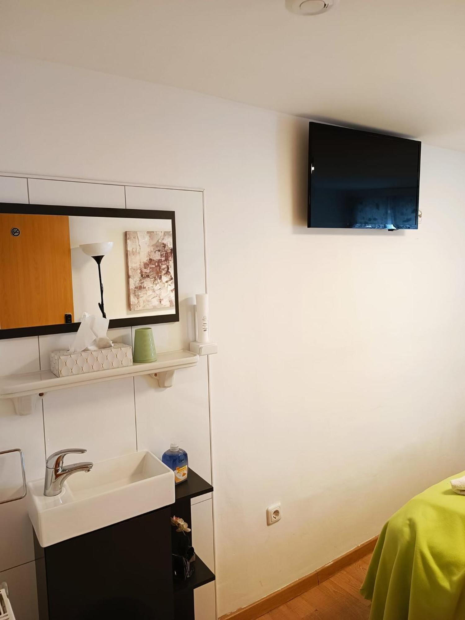 Cityhotel Junger Fuchs Salzburg Ngoại thất bức ảnh