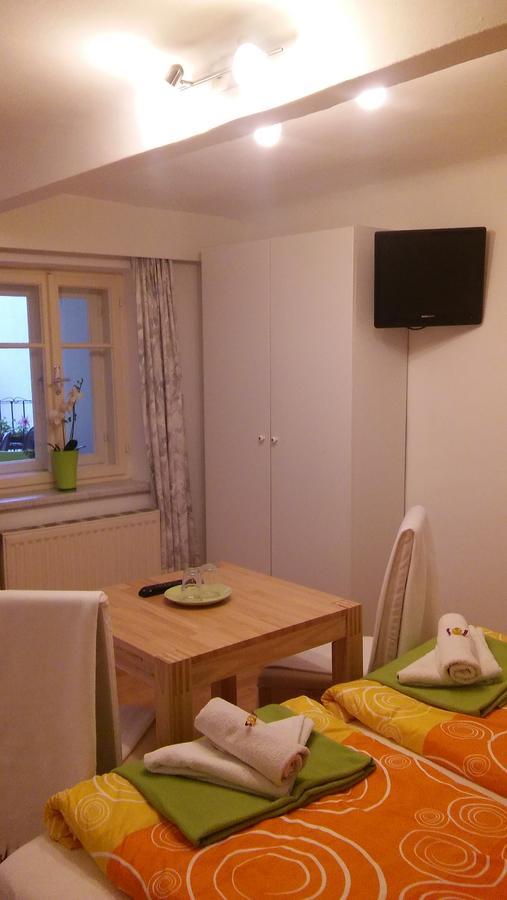 Cityhotel Junger Fuchs Salzburg Ngoại thất bức ảnh